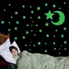 Set di 100 adesivi murali fluorescenti Stelle e luna Anteprima dell’immagine prodotto 9