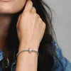 PANDORA Moments Coeur Charm à clip en argent sterling Voir les images du produit 12