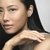 PANDORA Damen Ohrstecker aus 925er Silber, blauer Kristall Produktbild-Vorschau 3