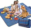 Pronett XJ5438 Picknickdecke 150 x 180 cm, kariert, rot Produktbild-Vorschau 3