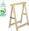 A wooden sawhorse on a white background with eco-labels. Anteprima dell’immagine prodotto