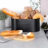 Priestranný čierny chlebník s dreveným vekom a doskou na Náhľad obrázku produktu 4