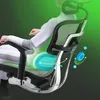 A person sitting in an ergonomic office chair, with visual highlights indicating lumbar support and adjustability. Produktbild-Vorschau