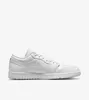 Nike Air Jordan 1 Low "Triple White", Weiß, Größe: 45,5 Produktbild-Vorschau 3