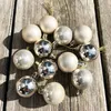 24 x kleine Weihnachtskugeln aus Kunststoff zum Hängen - Produktbild-Vorschau 5