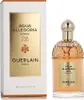 A product shot of Guerlain Aqua Allegoria Forte Oud Yuzu Eau de Parfum and its packaging. Voir les images du produit