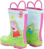 A pair of children's rain boots featuring Peppa Pig characters and a playful outdoor scene. Voir les images du produit