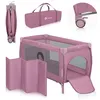 A collage of images showing a pink travel crib and its accessories, including a folded crib, a carrying bag, a close-up of a wheel, and a separate mat. Anteprima dell’immagine prodotto
