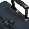 Close-up of a luggage lock and handle on a blue textured suitcase. Anteprima dell’immagine prodotto