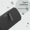 Close-up of a black speaker showing its ports and a text overlay highlighting its charging capabilities. Produktbild-Vorschau