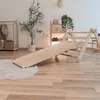 Triangle d'escalade Pikler en bois naturel – Équipement de Voir les images du produit 4