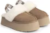 Pantofole Del Marchio Ugg Del Modello Funkette Marrone Anteprima dell’immagine prodotto 6
