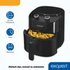 A black air fryer filled with french fries, with feature icons and text on the left side. Produktbild-Vorschau