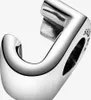 A close-up shot of a silver-colored charm with the letter 'J' engraved on it. Produktbild-Vorschau
