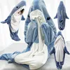Minicee Hoodie Decke Hai mit Ärmeln Fleecedecke Gr. L bis Produktbild-Vorschau 4