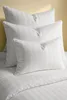 Weiße Hotelkissenbezüge 50x70 cm aus hochwertigem Damast Produktbild-Vorschau 2