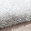Close-up of a white, high-pile rug. Produktbild-Vorschau