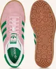 A pair of pink Adidas Gazelle Bold W sneakers, shown from the top view and the sole view. Produktbild-Vorschau