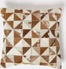 HOMESCAPES Fellkissen 45 x 45 cm Dreieck-Karo - Patchwork Produktbild-Vorschau 1