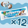 A package of Bounty Wafer Rolls with coconuts and palm trees depicted. Produktbild-Vorschau