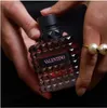 Valentino Born In Roma Intense Donna Eau de Parfum für Produktbild-Vorschau 14
