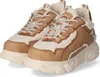A pair of beige and brown Buffalo sneakers with white fluffy lining. Podgląd zdjęcia produktu