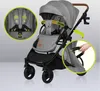 A close-up view of a gray baby stroller, highlighting its features with circular insets and green arrows. Anteprima dell’immagine prodotto