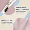 Close-up of a zipper on a pink fabric, with marketing text highlighting features. Produktbild-Vorschau