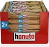 A box of Ferrero Hanuta hazelnut wafer snacks. Voir les images du produit