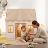 Casetta Gioco Bambini Marrone 130x125x95 cm con Tende e Anteprima dell’immagine prodotto 4