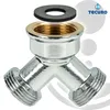 A chrome-plated brass Y-splitter with a black gasket, with a brand logo in the upper right corner. Produktbild-Vorschau