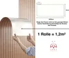 A person is holding a roll of self-adhesive foam wallpaper with a wood-like texture against a background of similar wood-effect panels. An illustration shows the dimensions of the roll and a warning about handling. Text indicates the coverage per roll. Anteprima dell’immagine prodotto