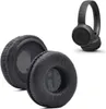 A pair of black ear pads and a black headphone are shown against a white background. Produktbild-Vorschau