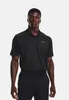 A man wearing a black Under Armour polo shirt and black pants. Anteprima dell’immagine prodotto