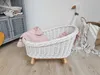 WikliBOX – Weidenwiege für Puppen, Schaukelbett für eine Produktbild-Vorschau 2