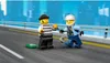 LEGO® City 60392 Poursuite en voiture avec moto de police Voir les images du produit 36