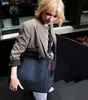 reisenthel sac à épaule sac de voyage Allrounder Twist Navy Voir les images du produit 8
