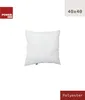 A white pillow is shown on a white background with branding and size information. Produktbild-Vorschau