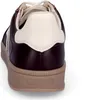 The back view of a burgundy sneaker with a cream heel accent and a tan sole. Produktbild-Vorschau