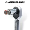 Close-up of a socket wrench with a bit attached, against a white background. Text overlays highlight a feature. Anteprima dell’immagine prodotto