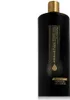 A black bottle of Sebastian Professional Dark Oil Lightweight Conditioner with a gold cap and gold lettering on the label. Produktbild-Vorschau
