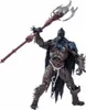 A full-body shot of an action figure holding a weapon. Podgląd zdjęcia produktu