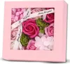 Blumenbox-Set mit duftenden Rosen und Seifenblumen als Produktbild-Vorschau 2