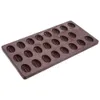 A brown silicone mold for baking coffee bean-shaped chocolates or candies. Anteprima dell’immagine prodotto
