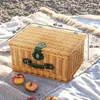 Wiklinowy kosz piknikowy Outsunny dla 2 osób z komorą Podgląd zdjęcia produktu 3
