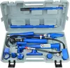 A hydraulic spreader tool kit is neatly arranged inside its gray plastic carrying case. Anteprima dell’immagine prodotto