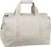 A studio shot of a duffel bag. Voir les images du produit