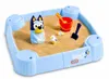 Little Tikes Bluey Beach Day Sandbox - Mit 6 Zubehörteilen, Produktbild-Vorschau 1