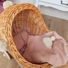 Puppenwagen aus weiden in der Farbe natural mit Bettwäsche Produktbild-Vorschau 5
