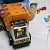 Jouéco Holzwerkbank LKW - Kinder Werkbank Spielzeug aus Produktbild-Vorschau 13